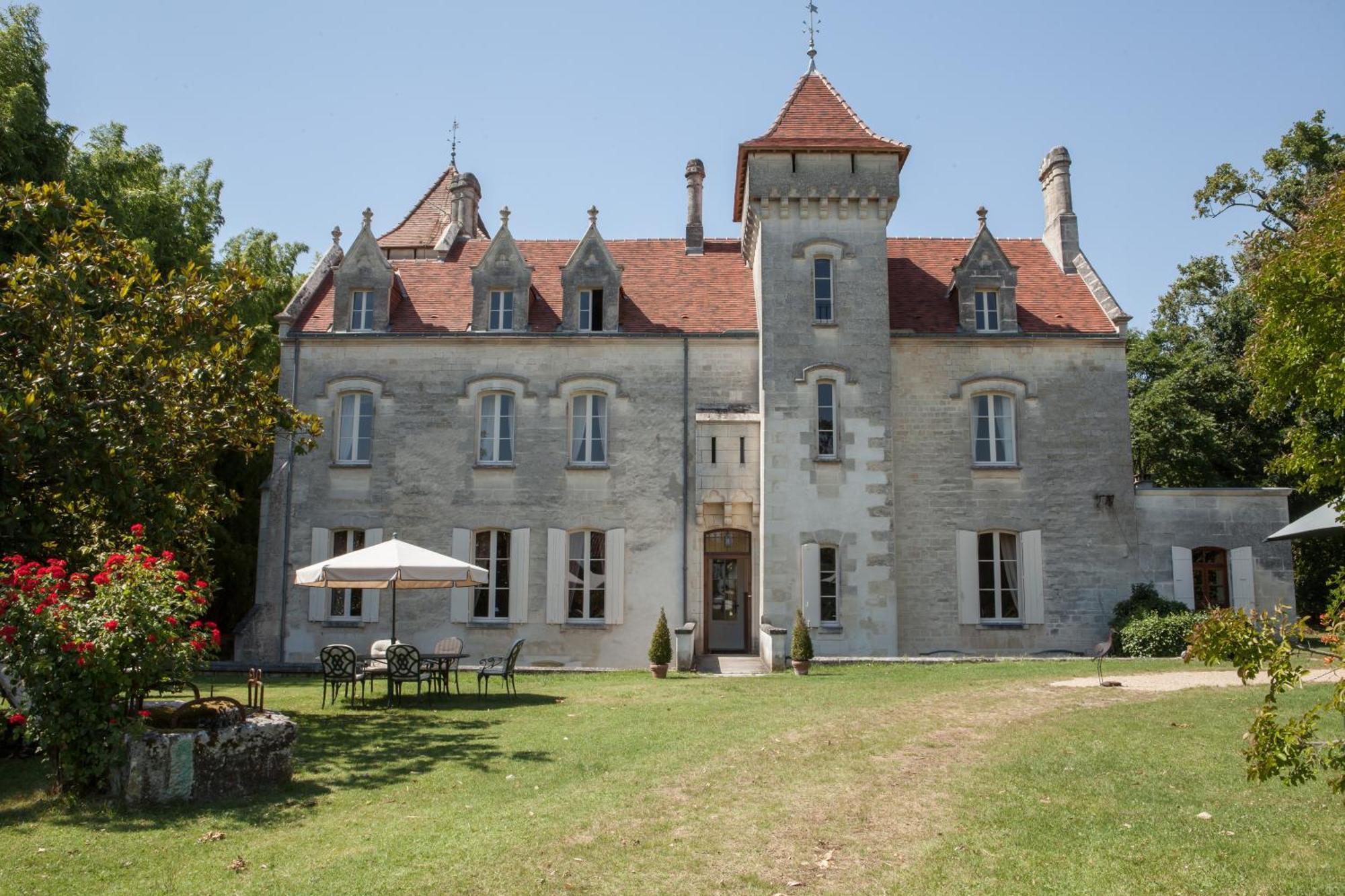 Chateau Des Salles Saint-Fort-sur-Gironde المظهر الخارجي الصورة