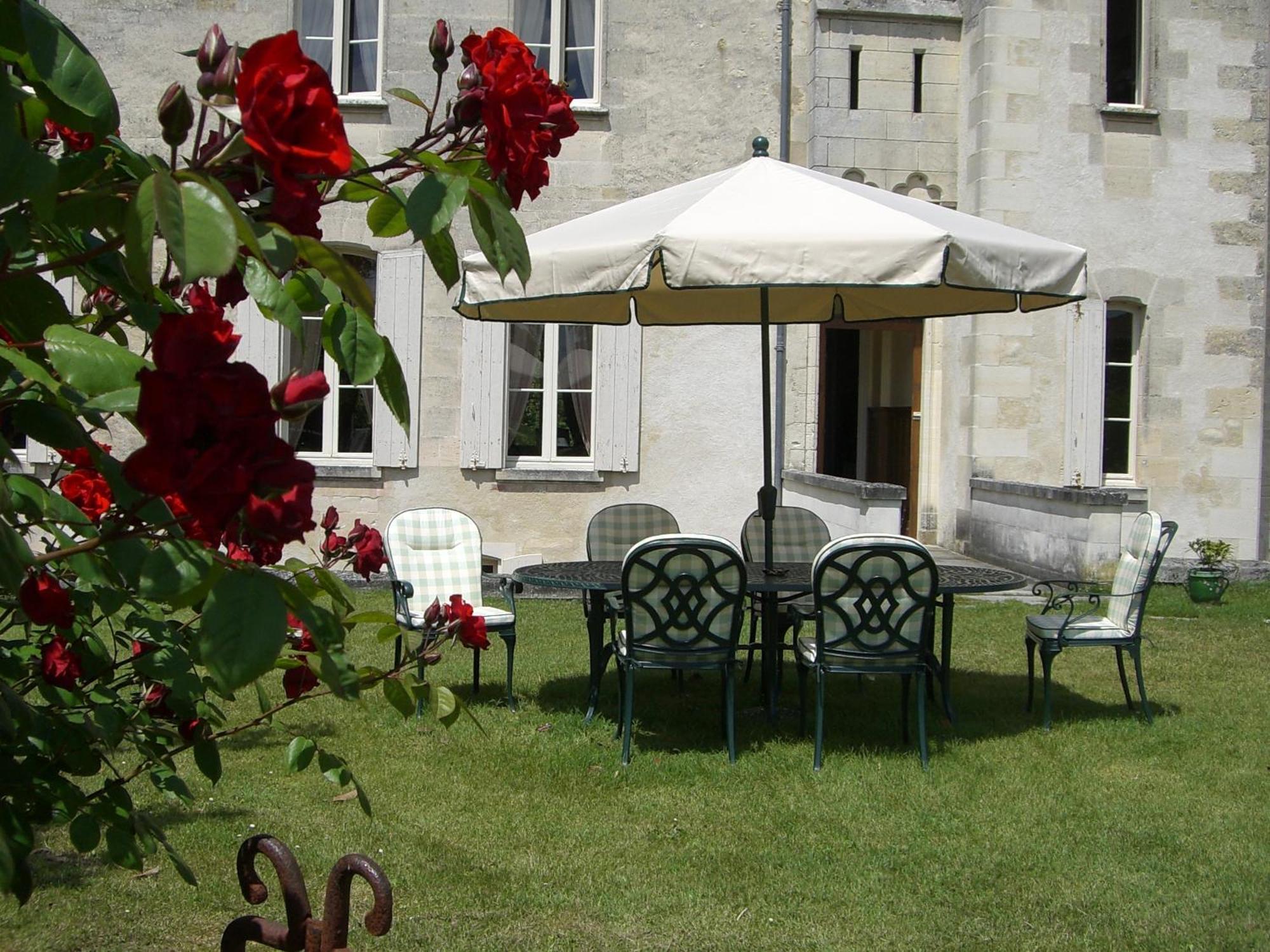 Chateau Des Salles Saint-Fort-sur-Gironde المظهر الخارجي الصورة