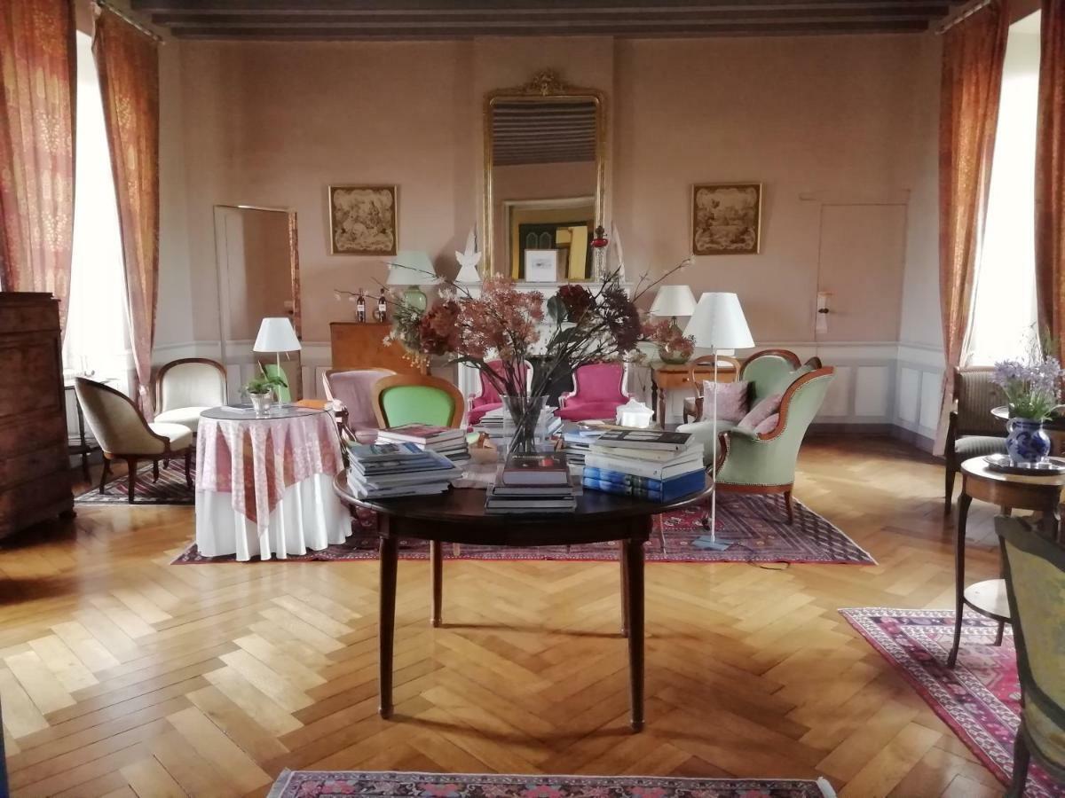 Chateau Des Salles Saint-Fort-sur-Gironde المظهر الخارجي الصورة